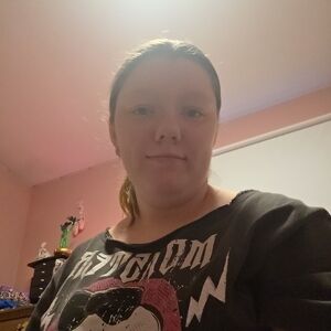 Meet your Posher, Lizzy